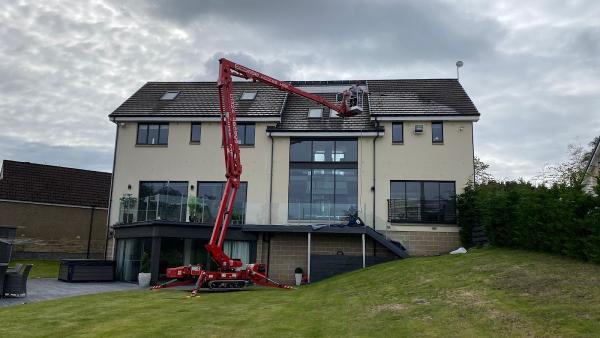 Ecosse Roof & Building Cleaning