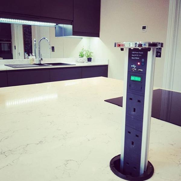 Socket & C Electrical