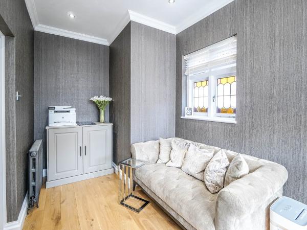 Lux Life Interiors Ongar