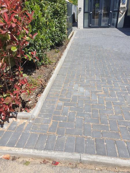 Youngs Pattern Concrete &block Paving