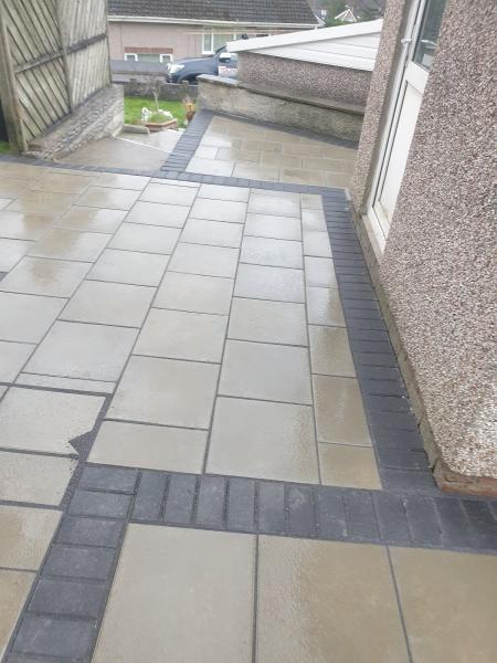 Youngs Pattern Concrete &block Paving