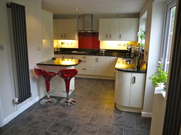 J Sheppard & Son Ltd