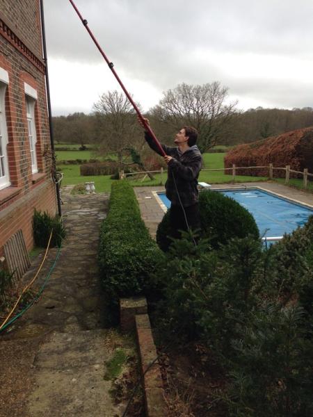 Pure View Window Cleaning