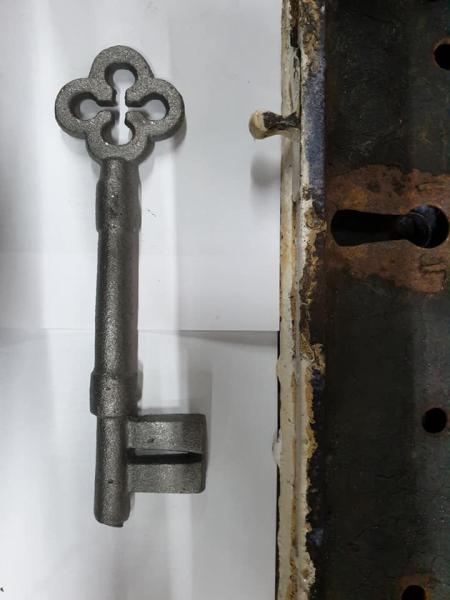 CB Lock & Key Locksmiths