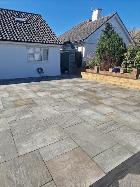 Langham Landscapes and Paving