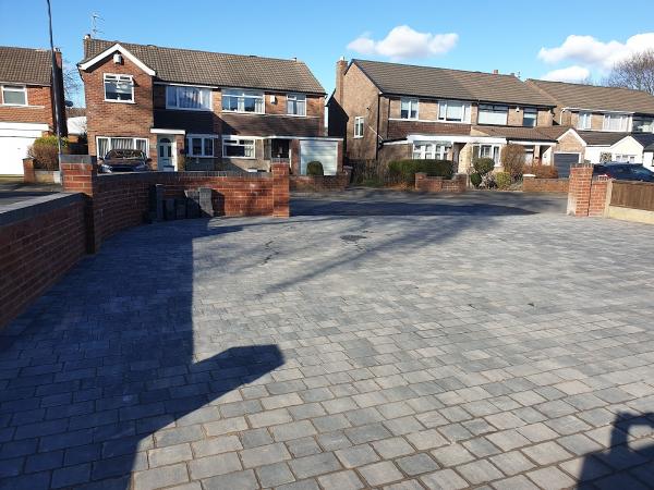 Interlink Paving