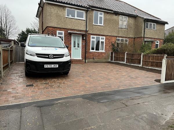 Knights Paving & Landscaping Ltd