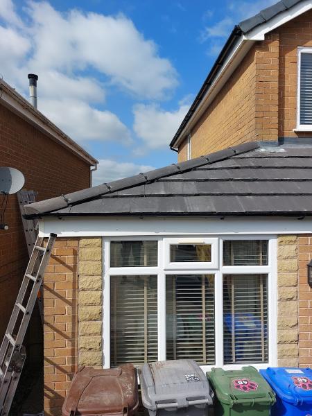 Tameside Gutters and Roofing