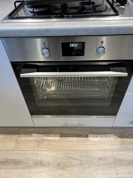 The Cleaning Hero; Durham Oven Cleaning