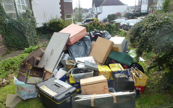 Easy Clear Rubbish Clearances