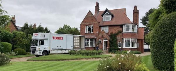 Tonks Removals