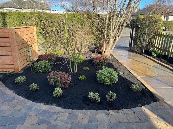 The Edinburgh Paving & Landscaping Company