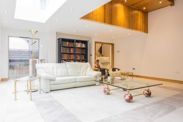 Tharai Design-Build-Manage