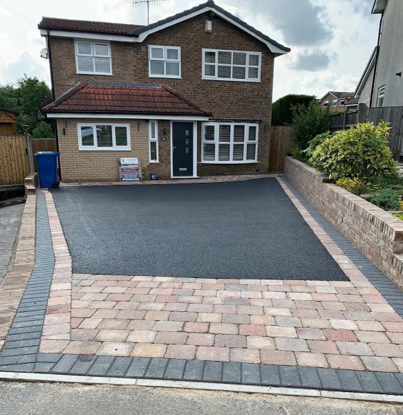 Lakestone Paving