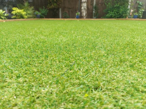 Fairlawns Artificial Grass