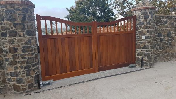 Profix Joinery (Wooden Gates Belfast N.ireland)