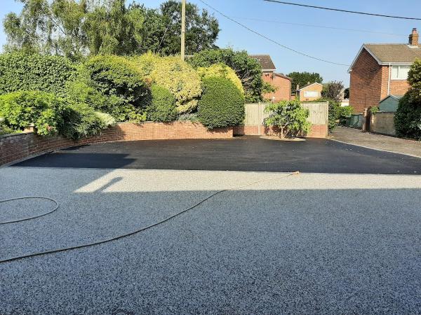 Surface Resin Bound Driveways Limited