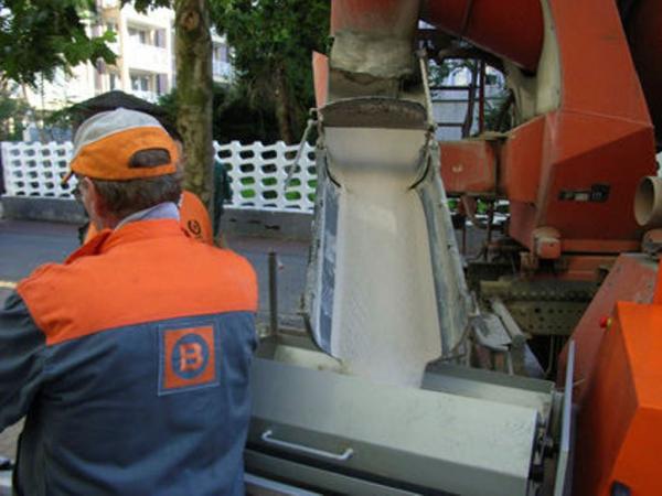 Flowing Liquid Screed Pump Hire