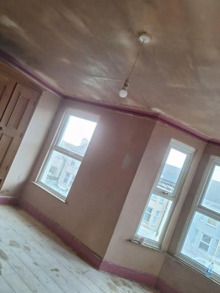 R M Jones Plastering & Building Contractor Ltd