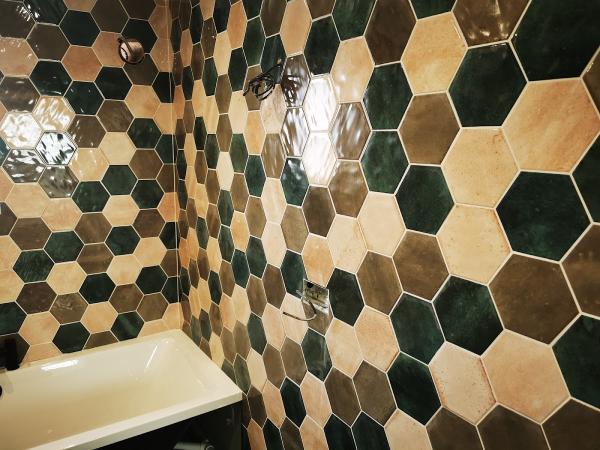 Creative Tiling
