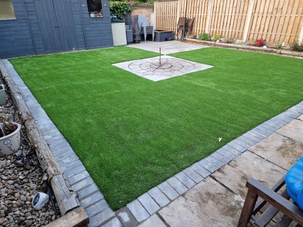 Northern Artificial Grass and Composite Decking