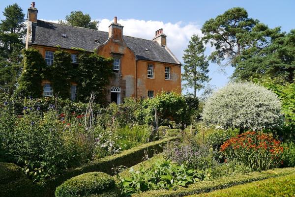 Black Isle Garden Design