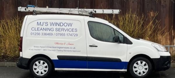 Mj's Window Cleaning Services