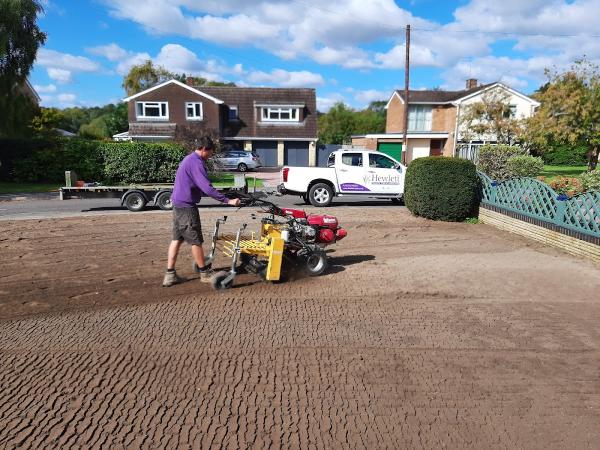 Hewlett Turf & Landscapes Ltd