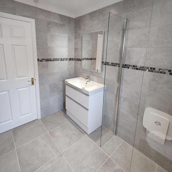 Kew Construction & Tiling Company