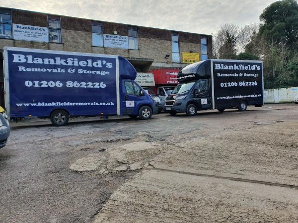 Blankfields Removals Inc Man and van