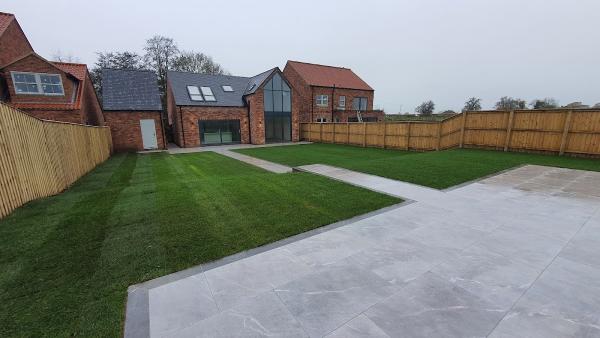 Pinnacle Landscapes and Fencing