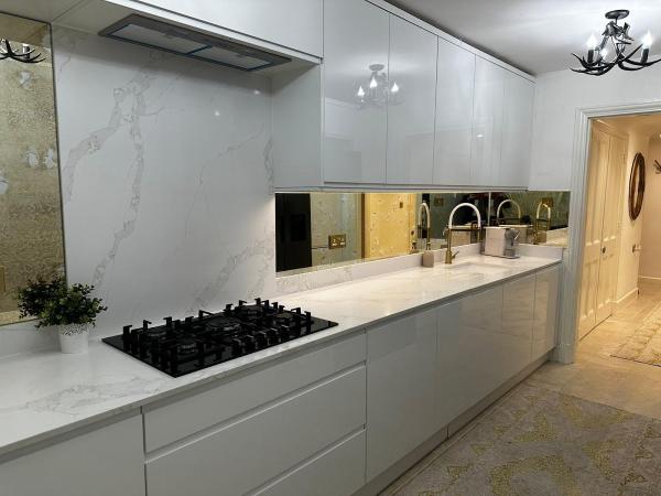 Marble-Lux Ltd Quartz Granite Marble Tiles Kitchen Installation