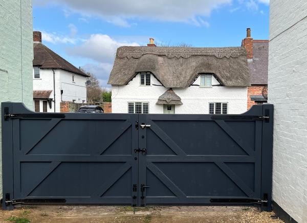 Broomfield Gates and Bespoke Joinery