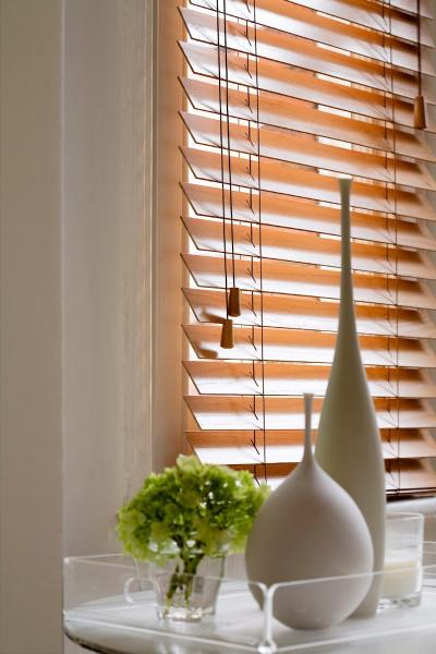 Oakes Flooring & Blinds