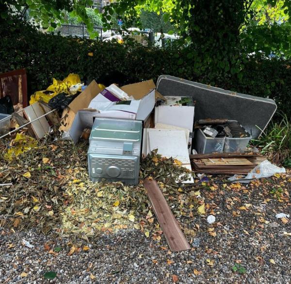 Lets Talk Rubbish Removal