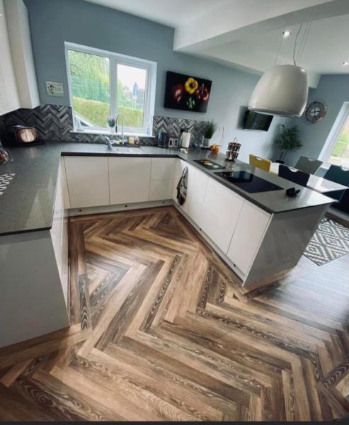 Mark Robinson Flooring Ltd