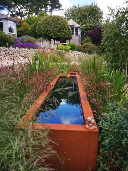 Alex Hobbs Landscape and Garden Design