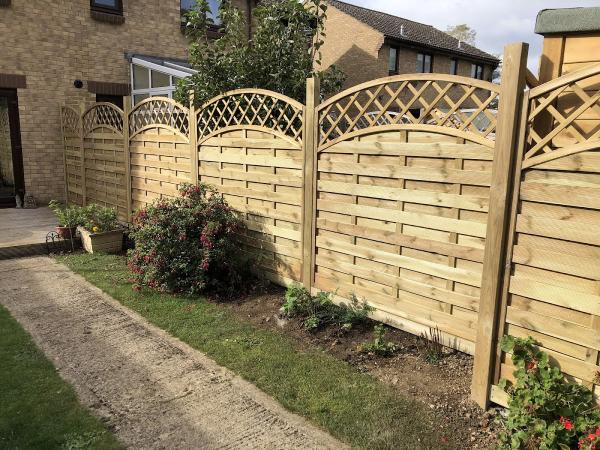 Howlett Fencing & Gardens