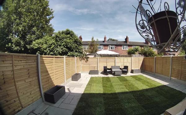 Johnsons Prestige Fencing & Landscaping