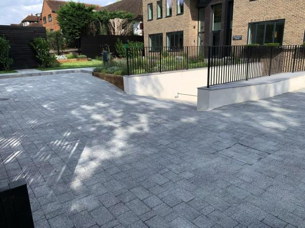 Lancasters Gardencare