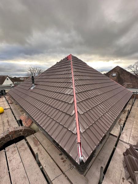 Macey's Roofing