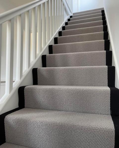 R C Warr & Son Carpet & Flooring