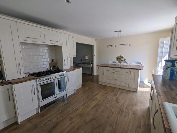 Sharina Divetta Painter and Decorator