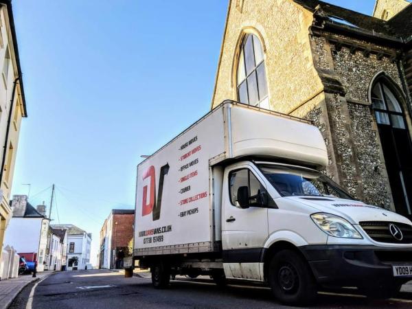 Dans Vans Removals