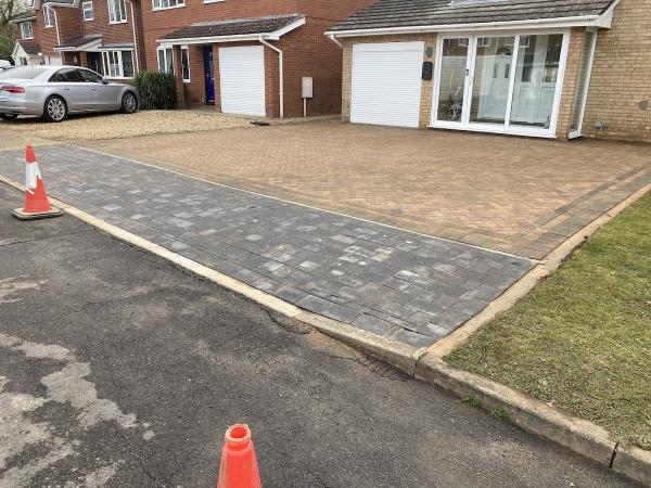 Cambridgeshiredriveways & Patios Ltd