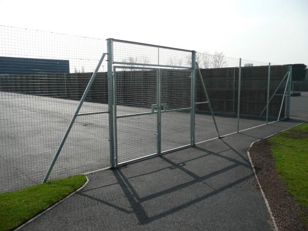 Boundary Fencing and Gate Services Ltd