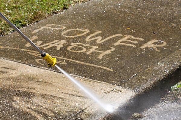 Thistle Pressure Washer Service