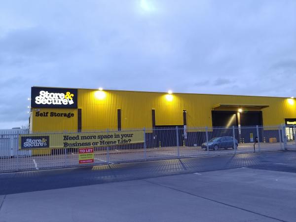 Store & Secure Self Storage in Basingstoke