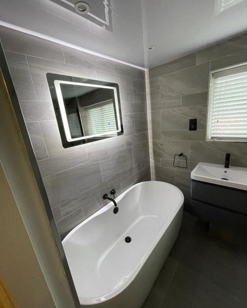 Dream Bathrooms Liverpool