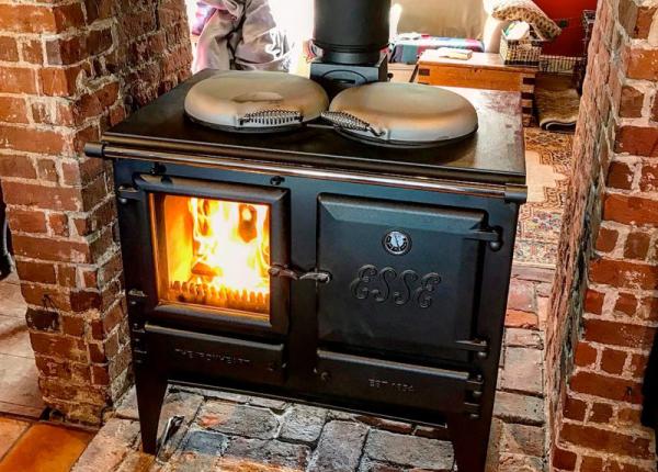 Thaxted Stoves Incorporating the Thatch Flue Company